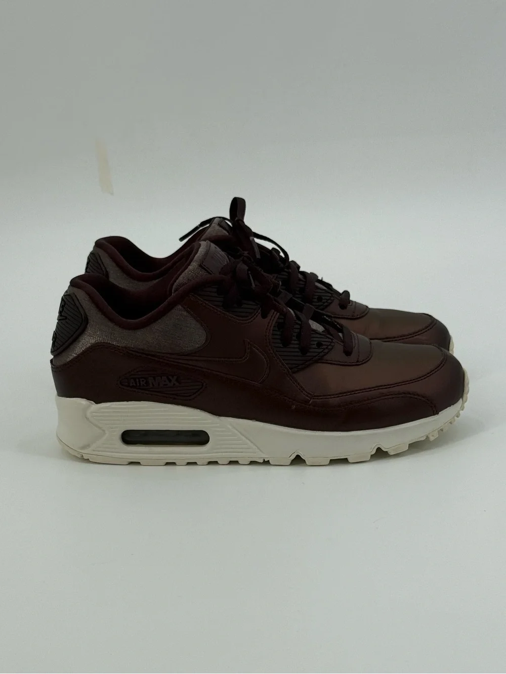 Nike Air Max 90 Metallic Mahogany Leather Sneakers Sporty Chic Casual Shoes
